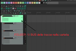 Folder tracks open close