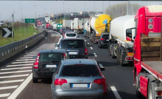 Coda in autostrada